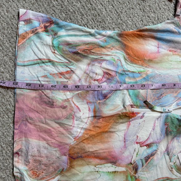 NWT JOHNNY WAS Calme multi color marble swirl swim shirt/suft in multi L - Picture 6 of 7